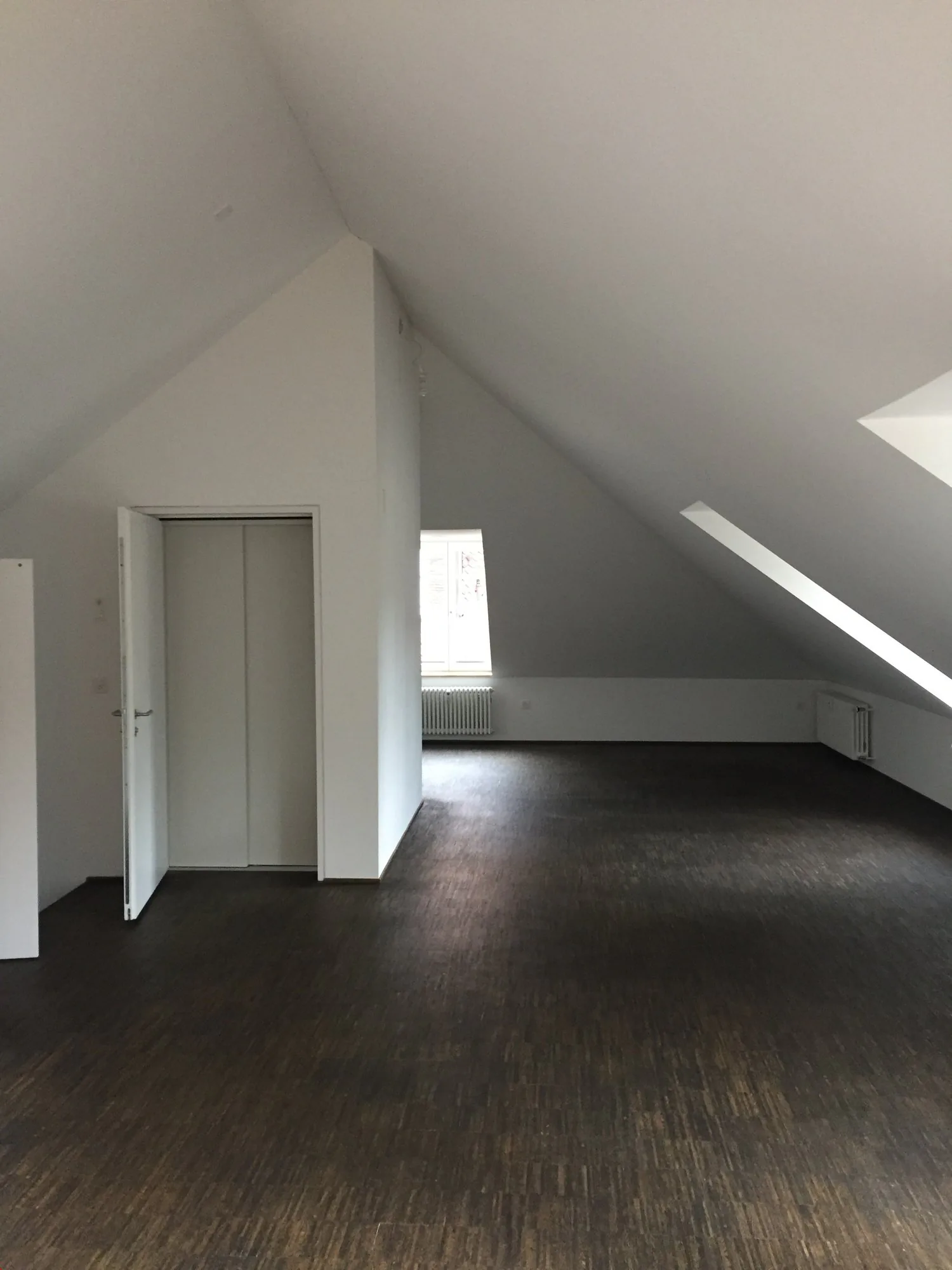Appartamento mansardato eccezionale con balcone