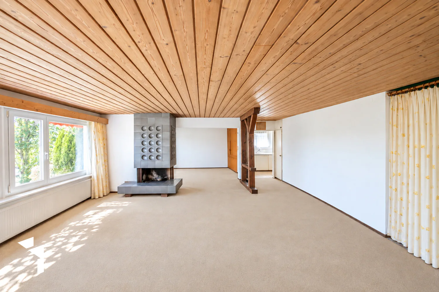 Quietly located 4.5-room apartment on the edge of the forest