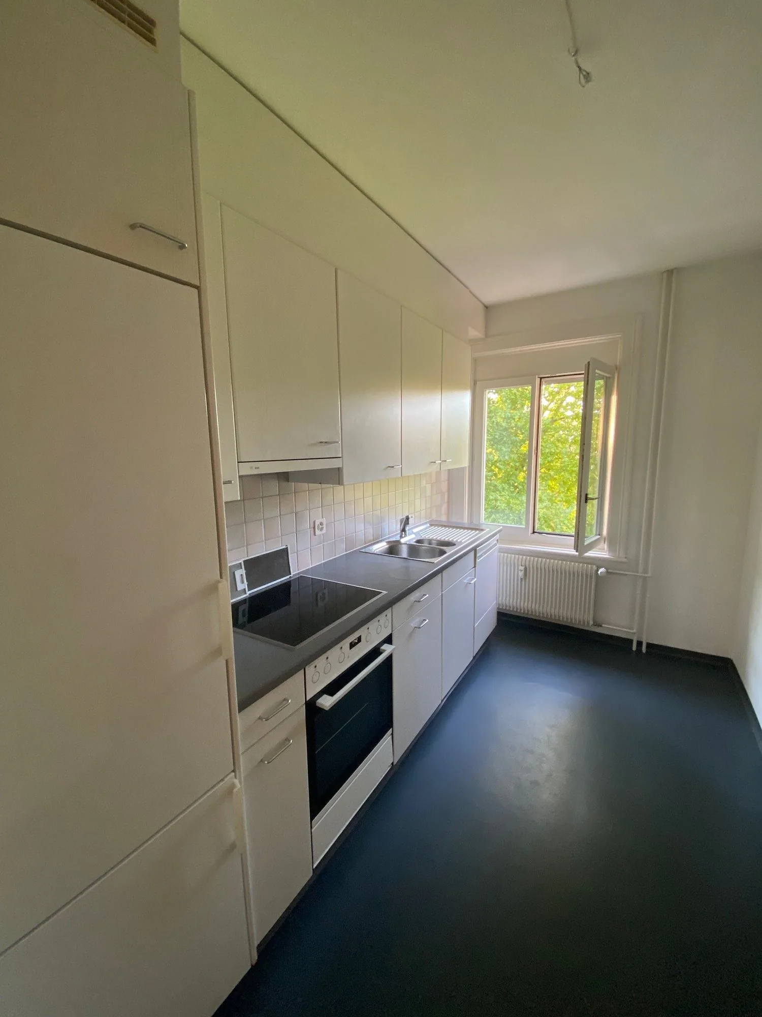 Bright 4-room apartment with balcony and beautiful view in St. Gallen
