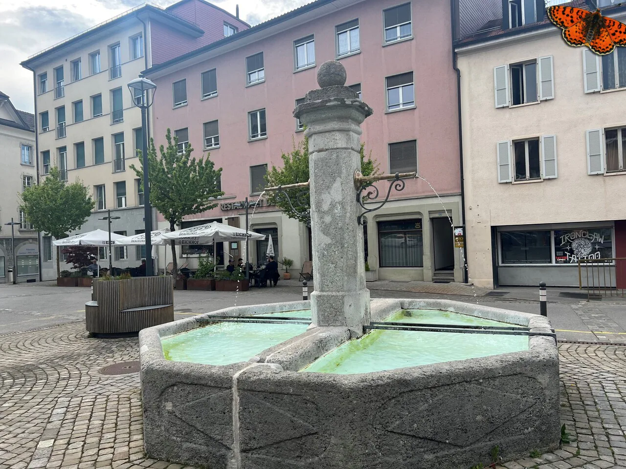2 ½ Zimmer - komplett renoviert in Romont!