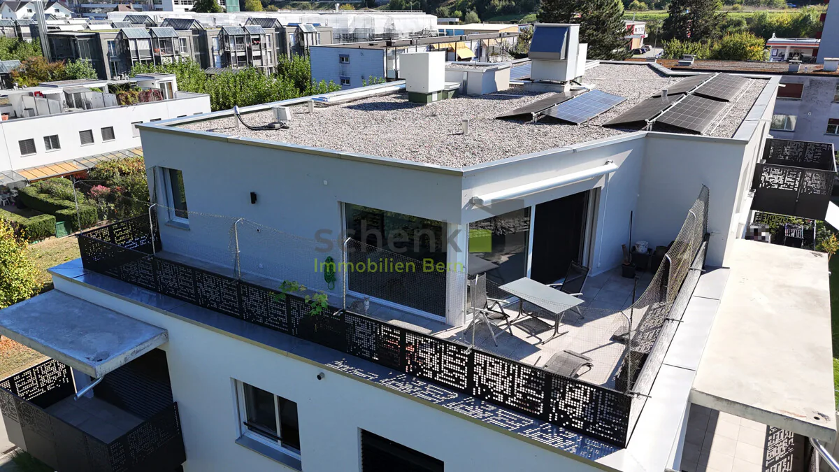 Moderne Attikawohnung an ruhiger Lage