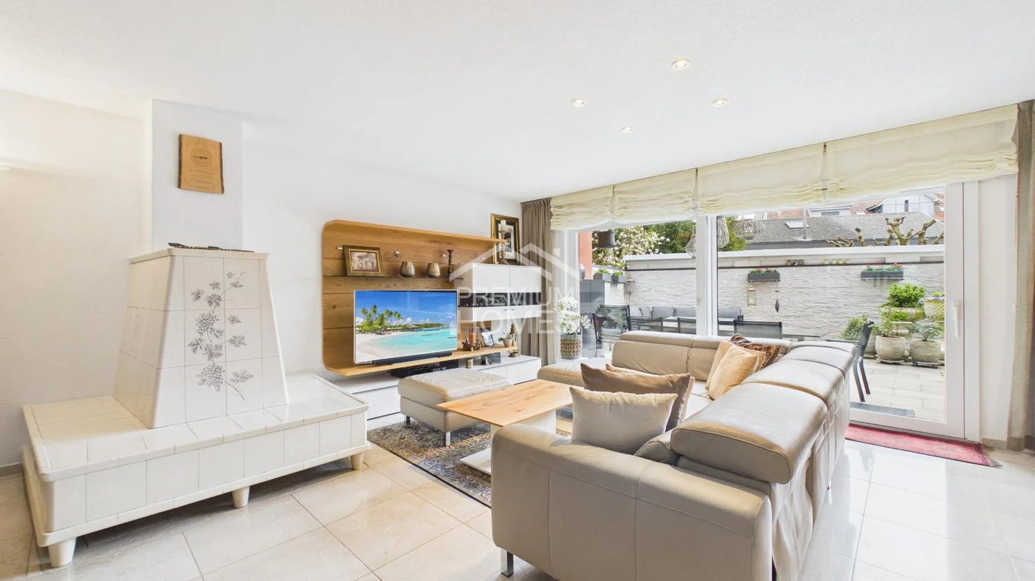 Residenza duplex stilosa con giardino privato