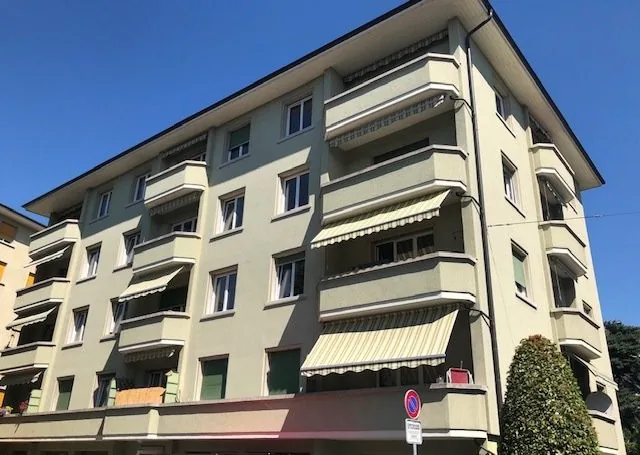To grab! Beautiful apartment close to all amenities!