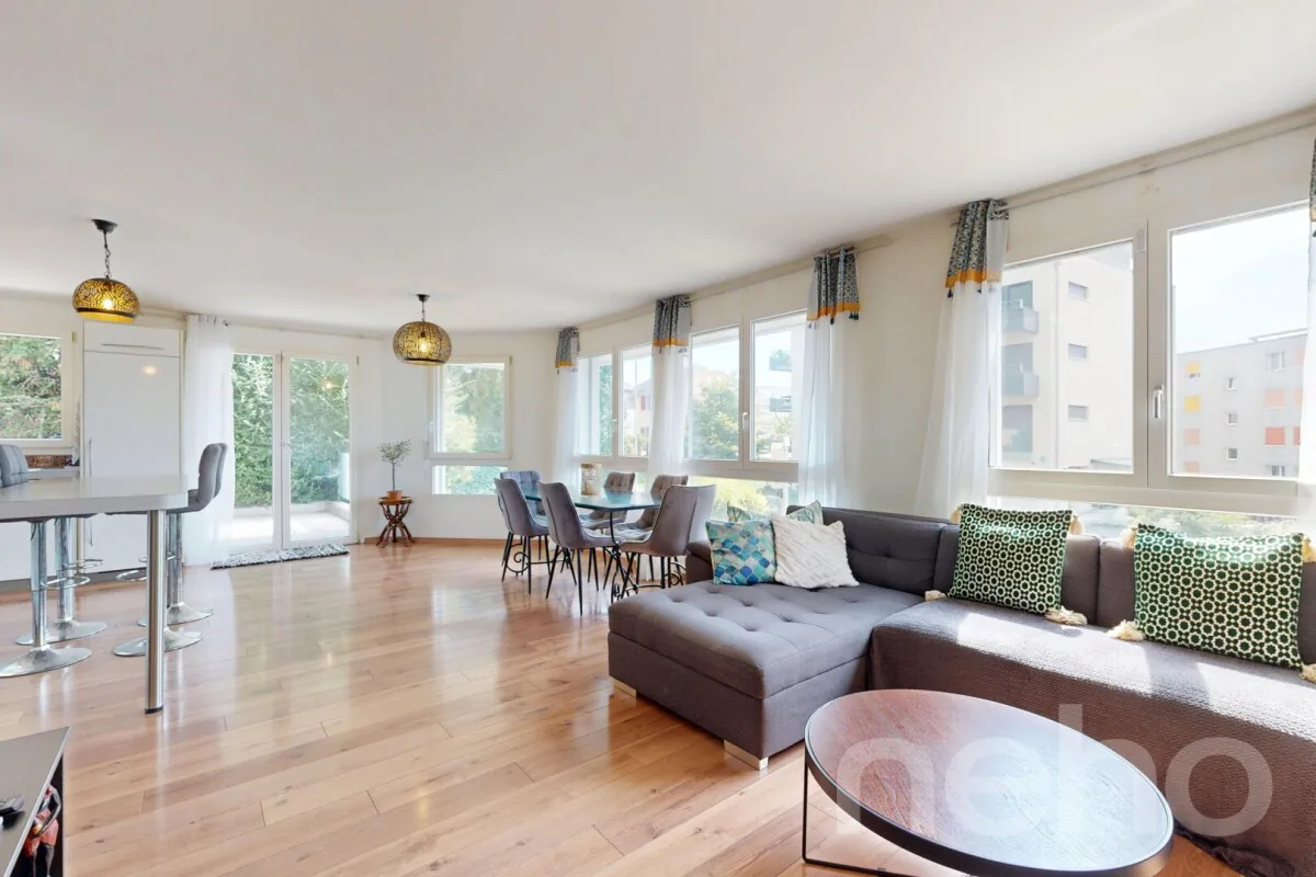 Grand appartement de 4,5 pces avec terrasse à Lausanne