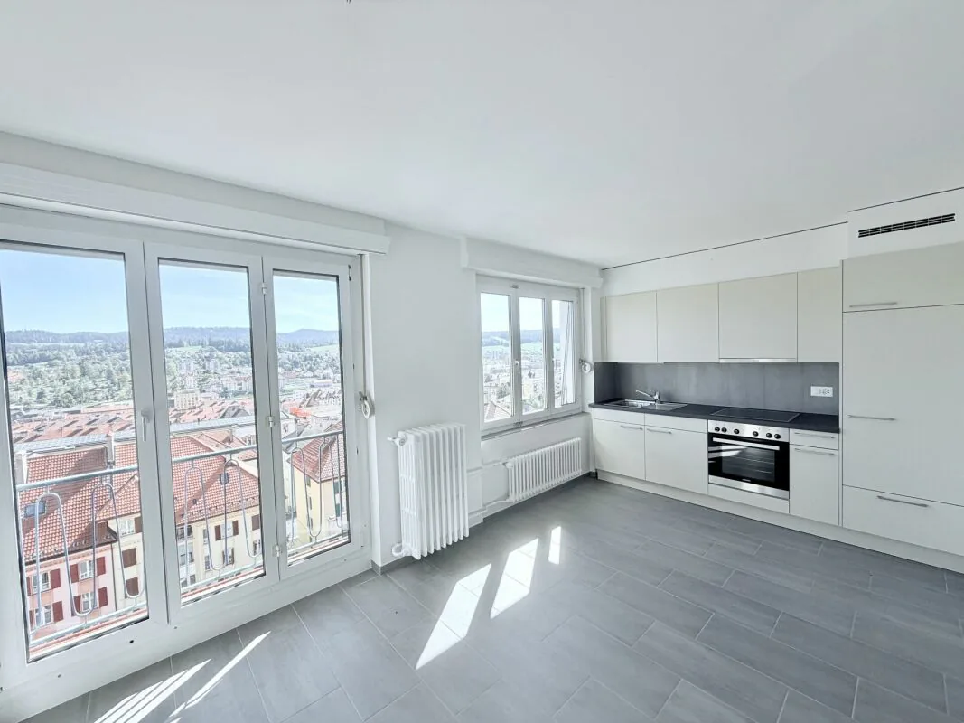 Ein 2.0-Zimmer-Wohnung komplett renoviert mit freier Sicht