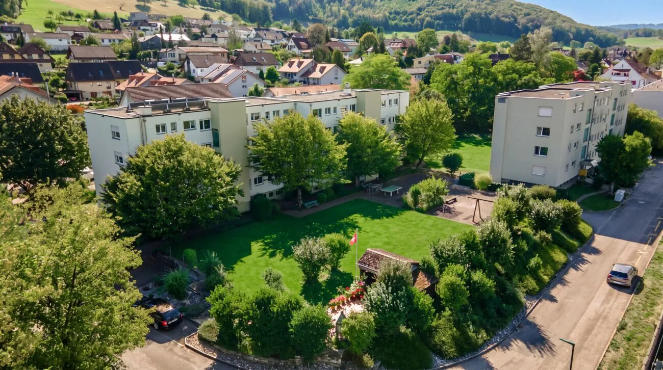 Ristrutturato & moderno con grande giardino comunitario & ottimo rapporto qualità-prezzo