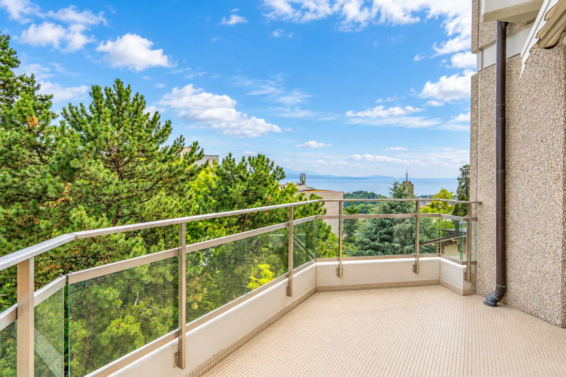 Duplex d'eccezione con terrazza e giardino nel cuore di Losanna
