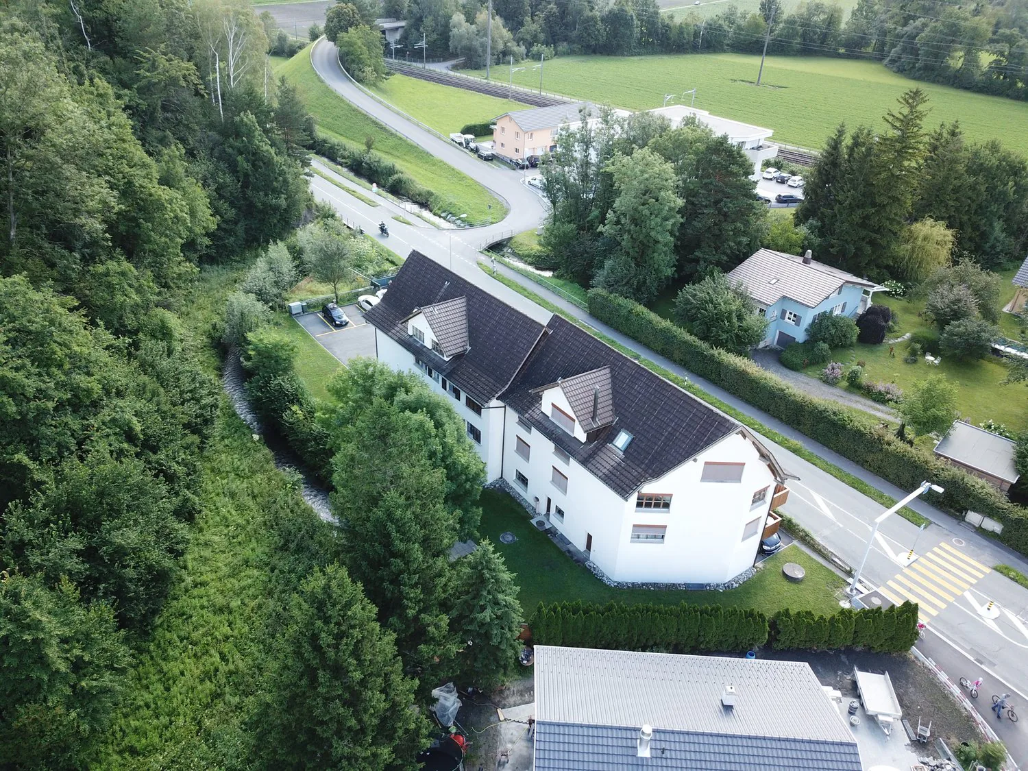 Weiträumige und angenehme 2.5-Zimmerwohnung zu vermieten