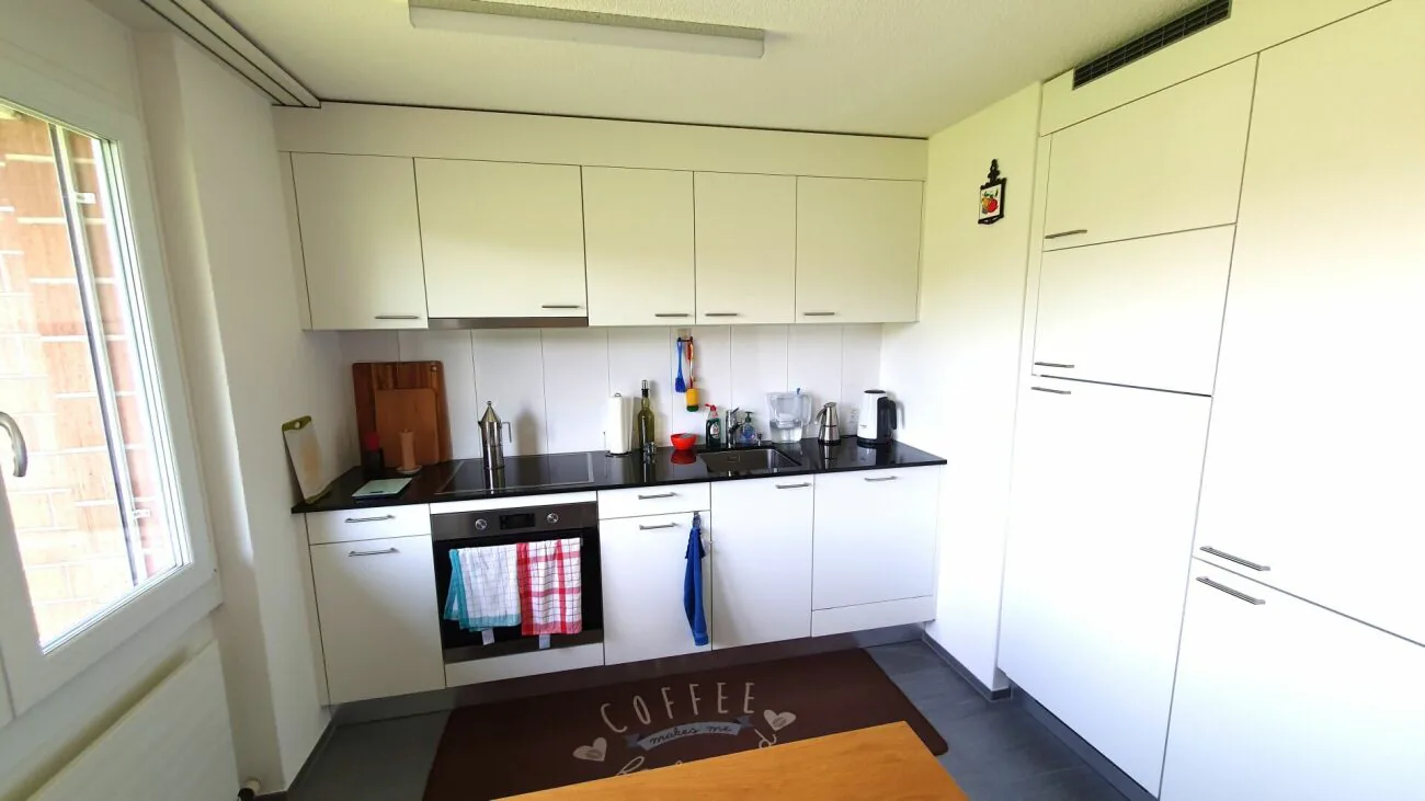 Bright 4.5 room apartment in a green area