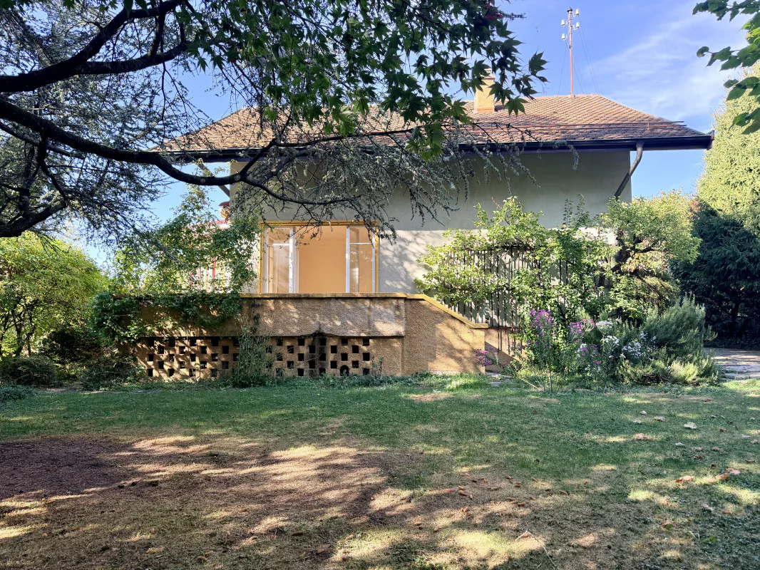 Chailly - Individual villa in a quiet location in a picturesque setting