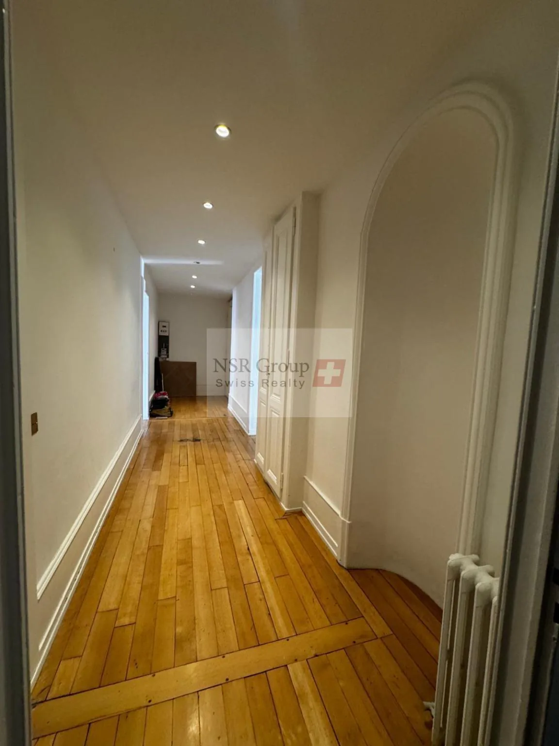 Zu vermieten: SUPERBES 5-ZIMMER-WOHNUNG AM BOULEVARD HELVÉTIQUE