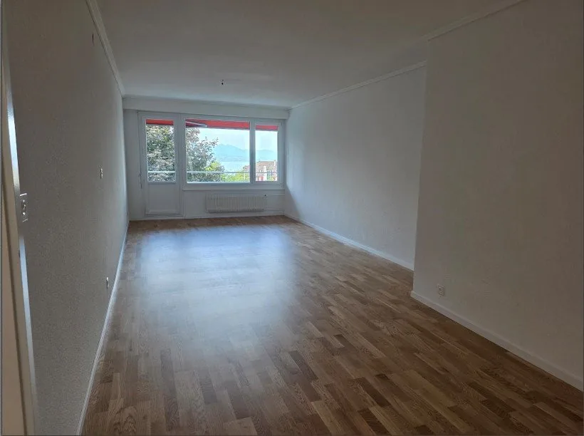Apartment with lake view!/ Rental with free deposit