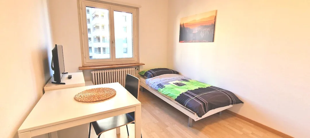 Möbliertes Zimmer zentral - Heute einziehen