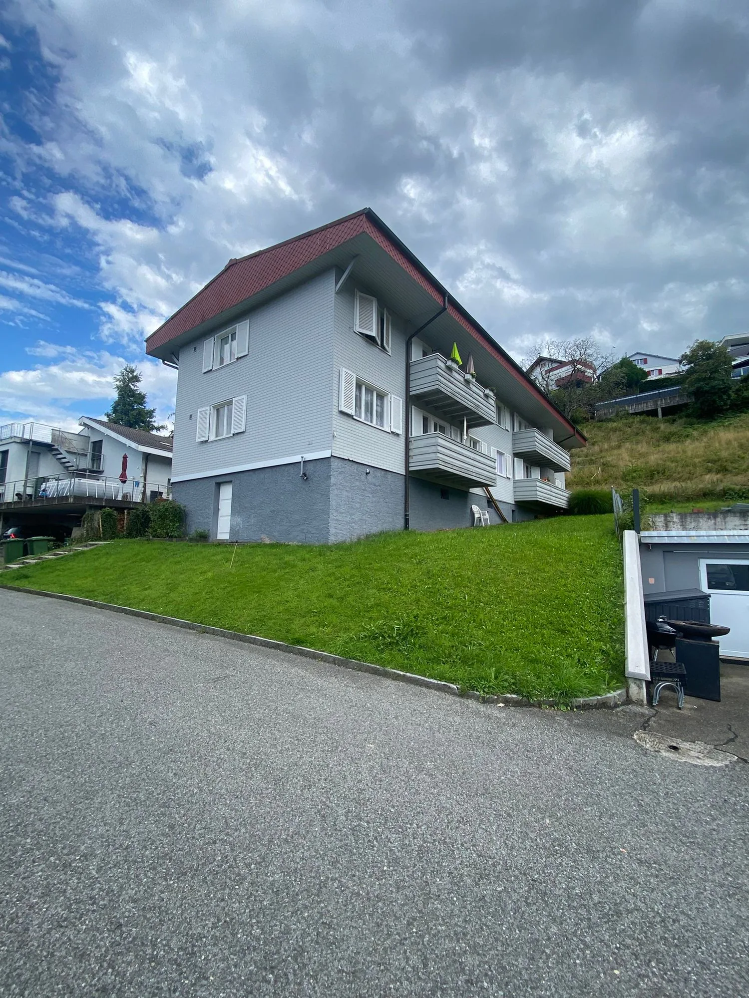 Charmante Balkonwohnung im Grünen!