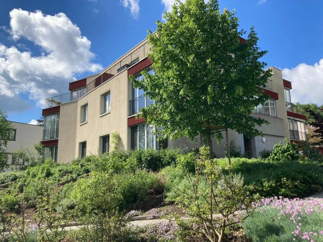 New Build: Exclusive 5-Room Garden Apartment in Prime Location