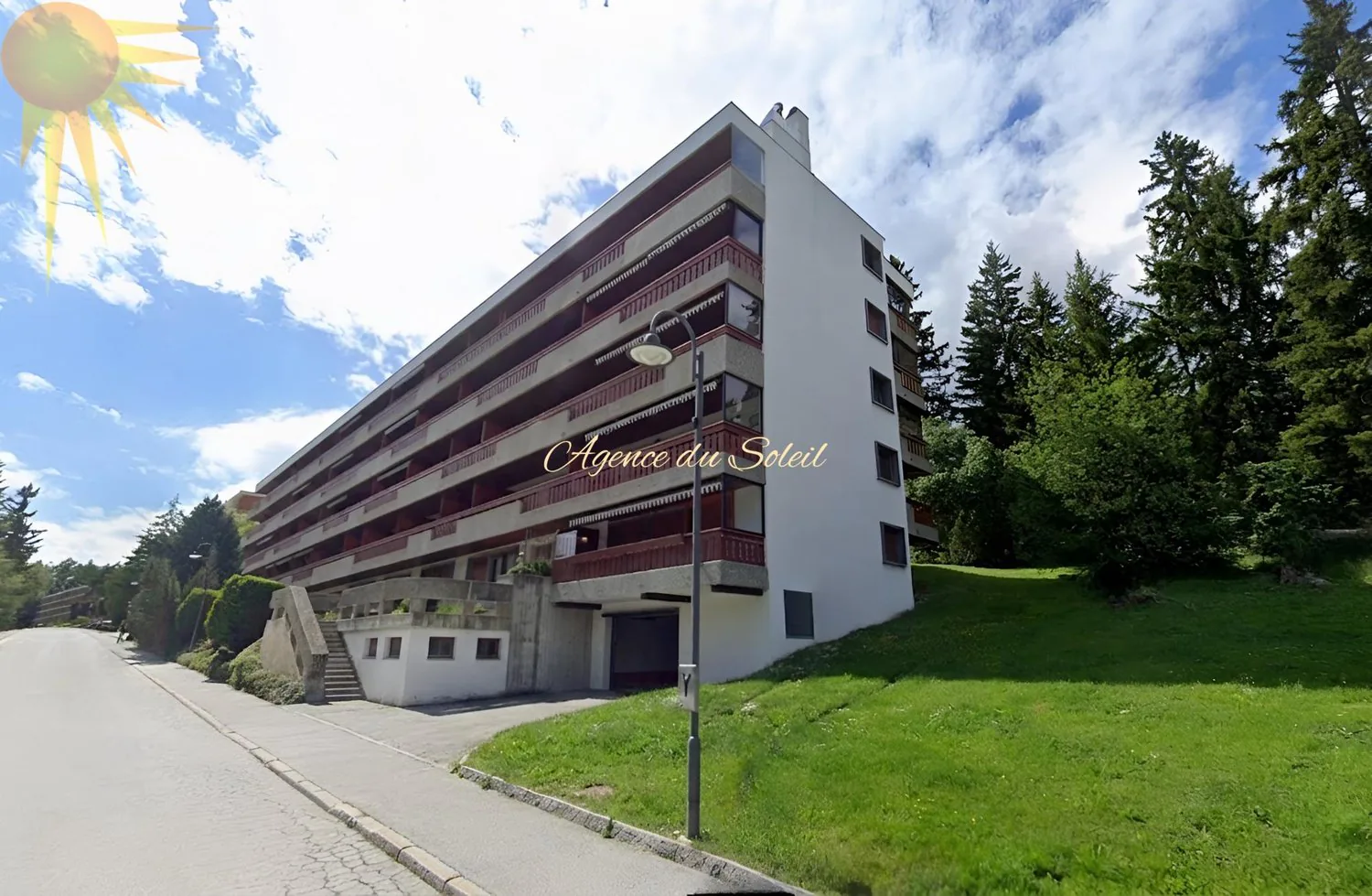 Très belle opportunité d'investissement ! Appartement soigné de 3.5 pièces sud au calme à Crans !