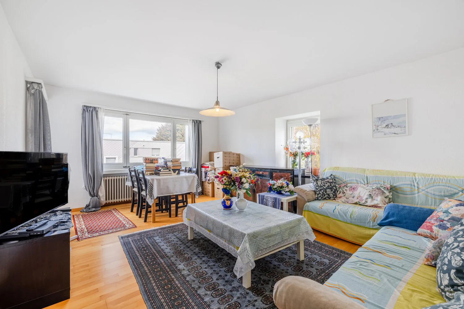 Your new, bright home in a family-friendly neighborhood