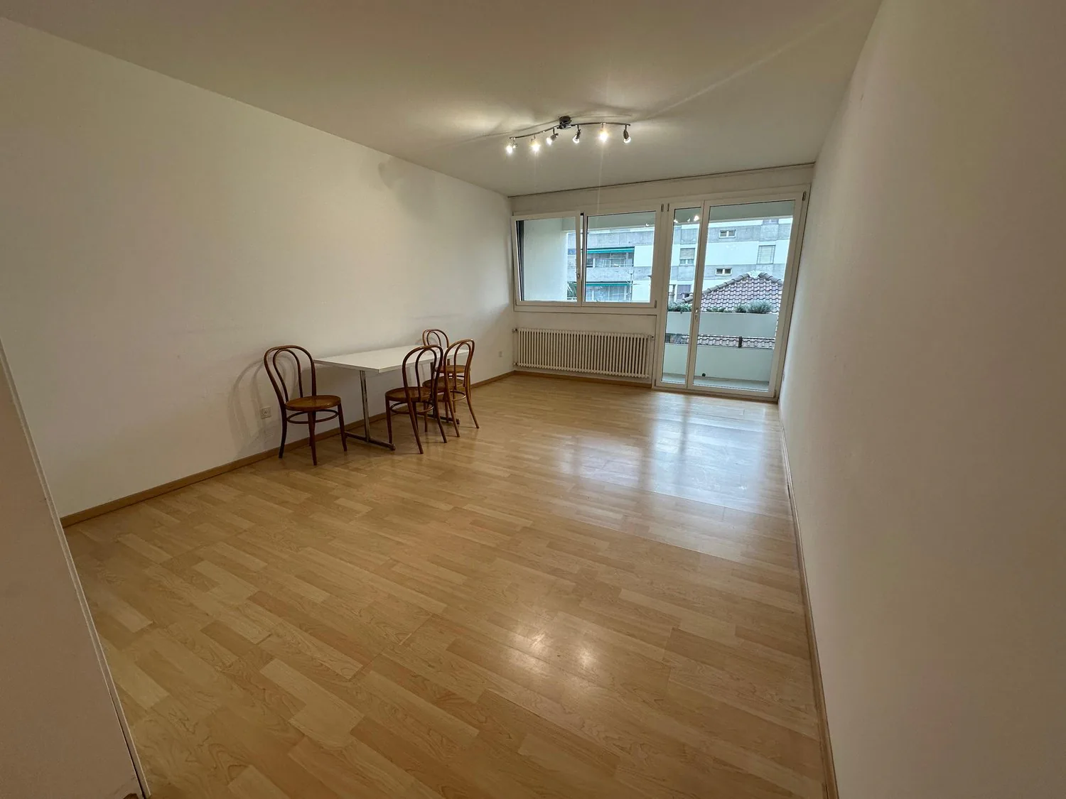 CHIASSO CENTER: 1.5-room apartment for rent