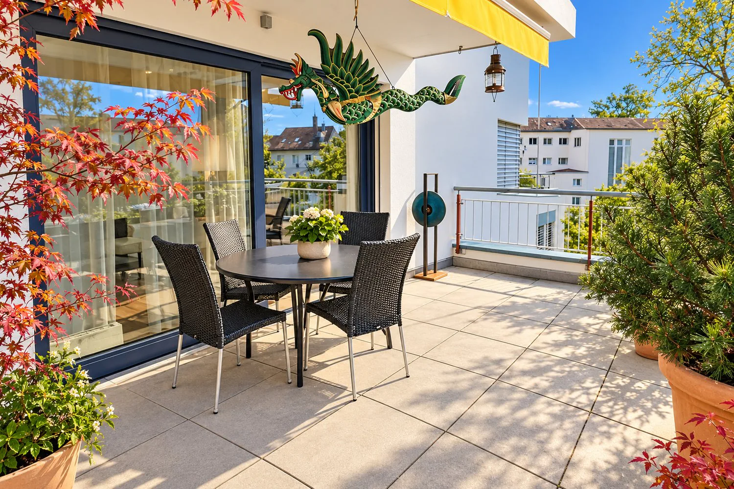 Two magnificent apartments in semi-occupied viager without rent with return