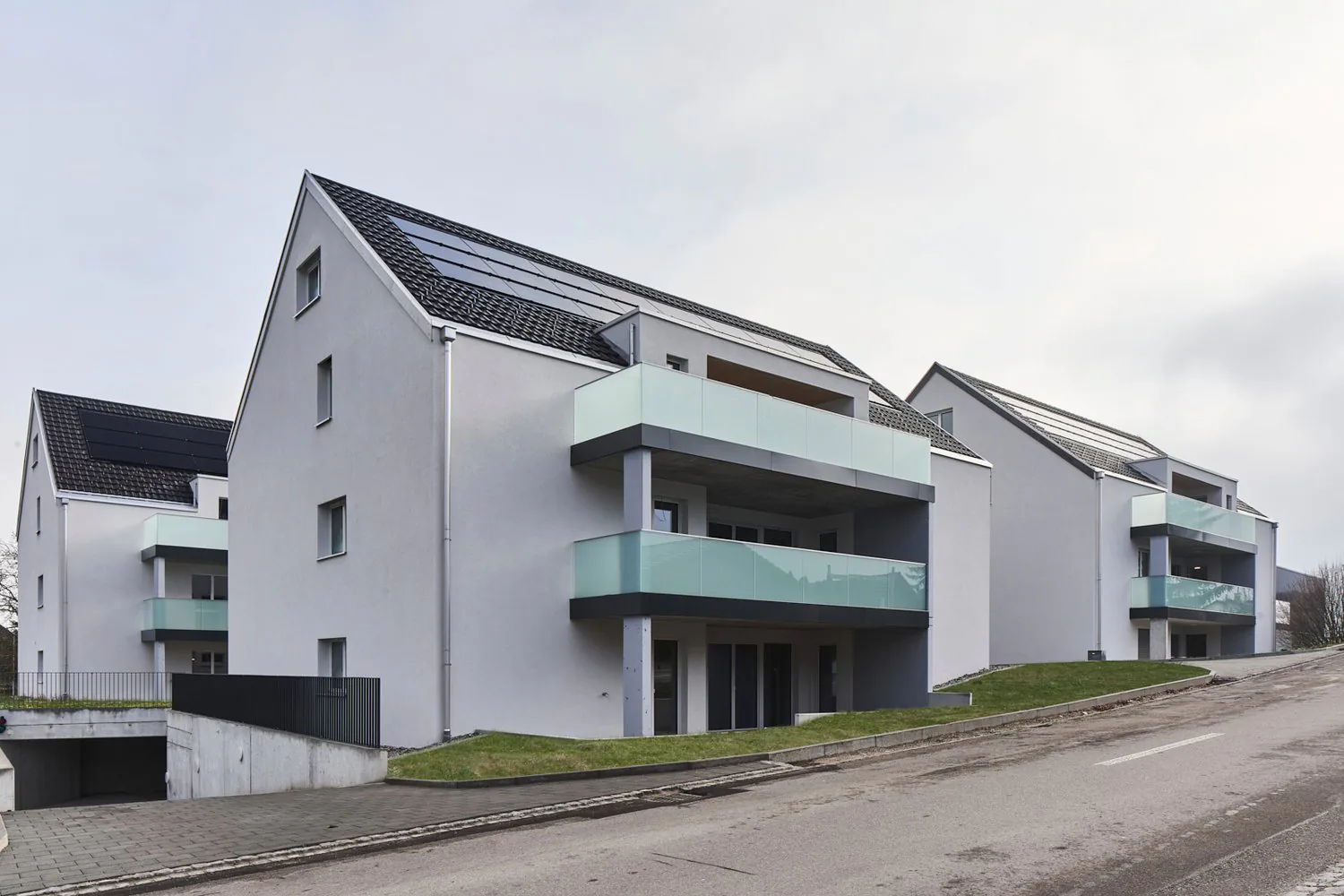 Letzte Obergeschosswohnung mit direktem Liftzugang & Einbauschränken