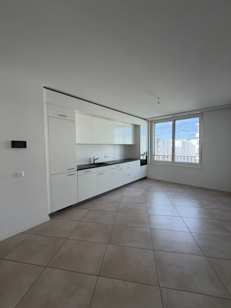 Wohnung 4.5 Zimmer zur Miete!