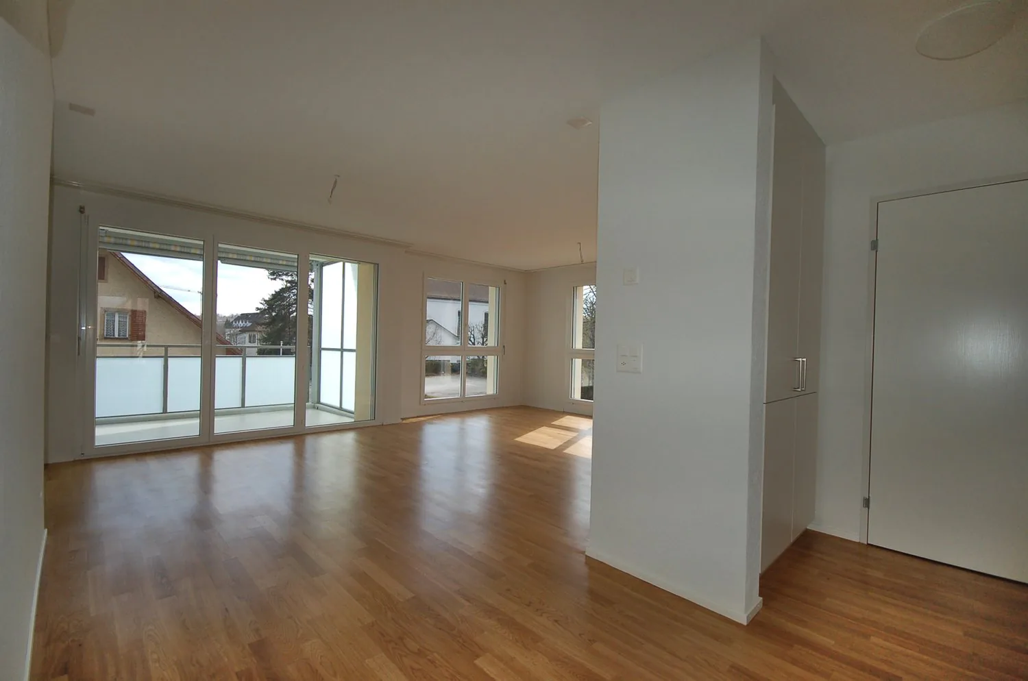 Moderne 3.5-Zimmerwohnung mit Balkon