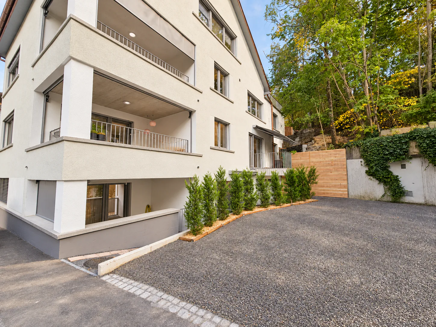 Modern 1.5-room studio in a new building on Bankstrasse, Glarus