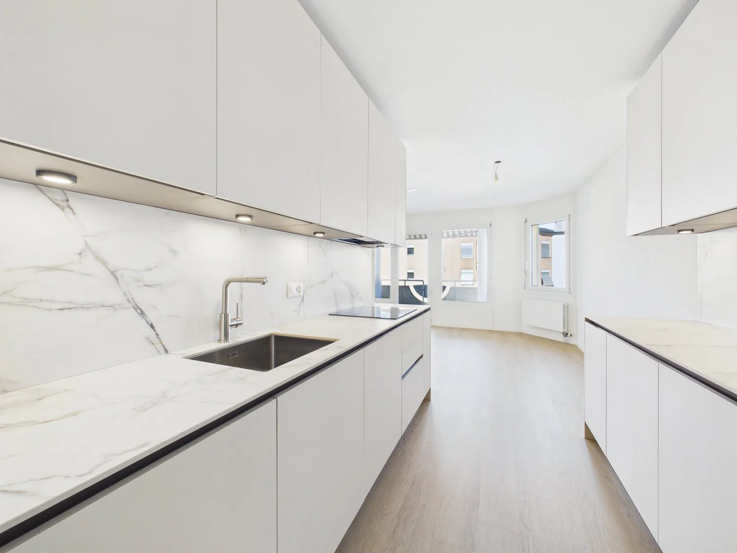 Breganzona – Bright 2.5-room apartment on the top floor renovated