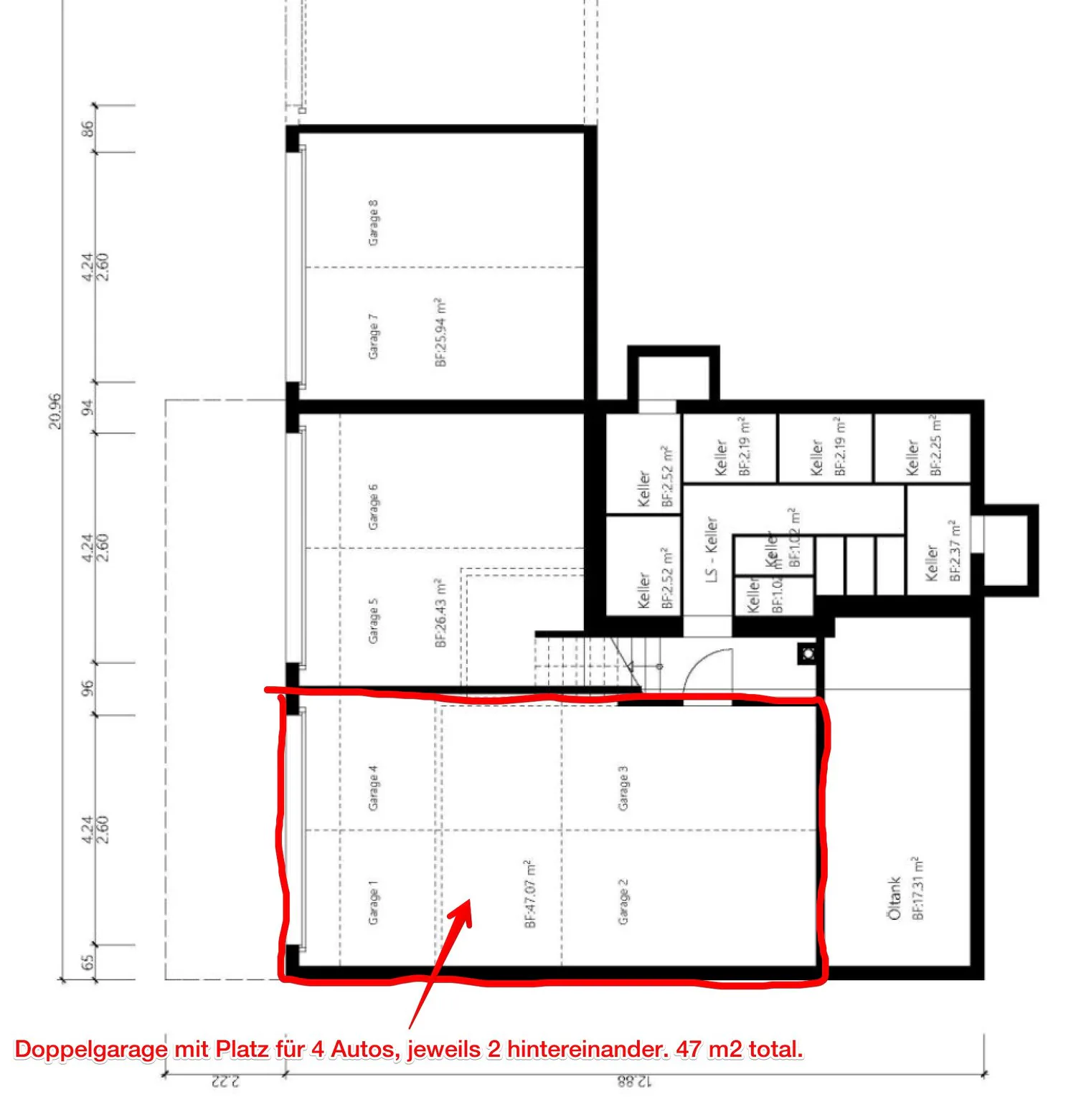 Spacious double garage with 47 sqm for 4 cars or as storage space