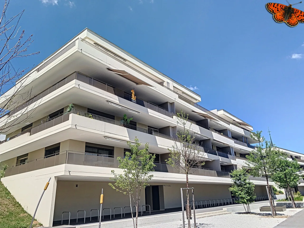 4½ ZIMMER - Mit einem großen Balkon!