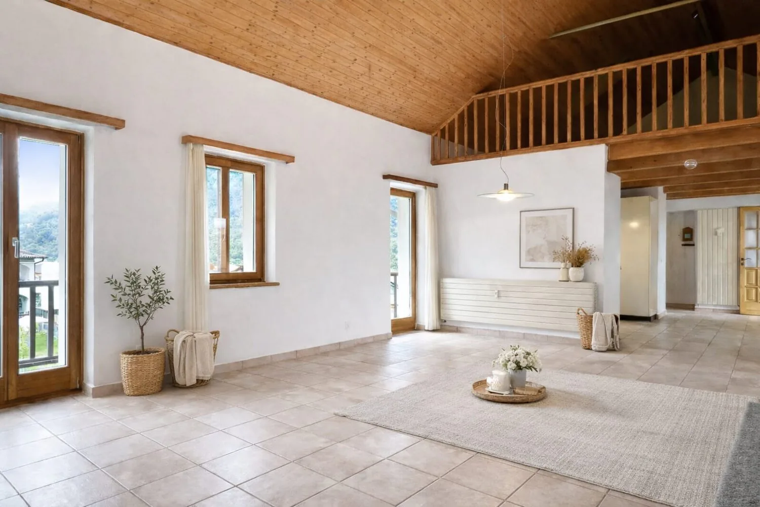 6-Zi.-Attika-Duplex mit Garten, Lift und Dachboden in Losone - hell und grosszügig