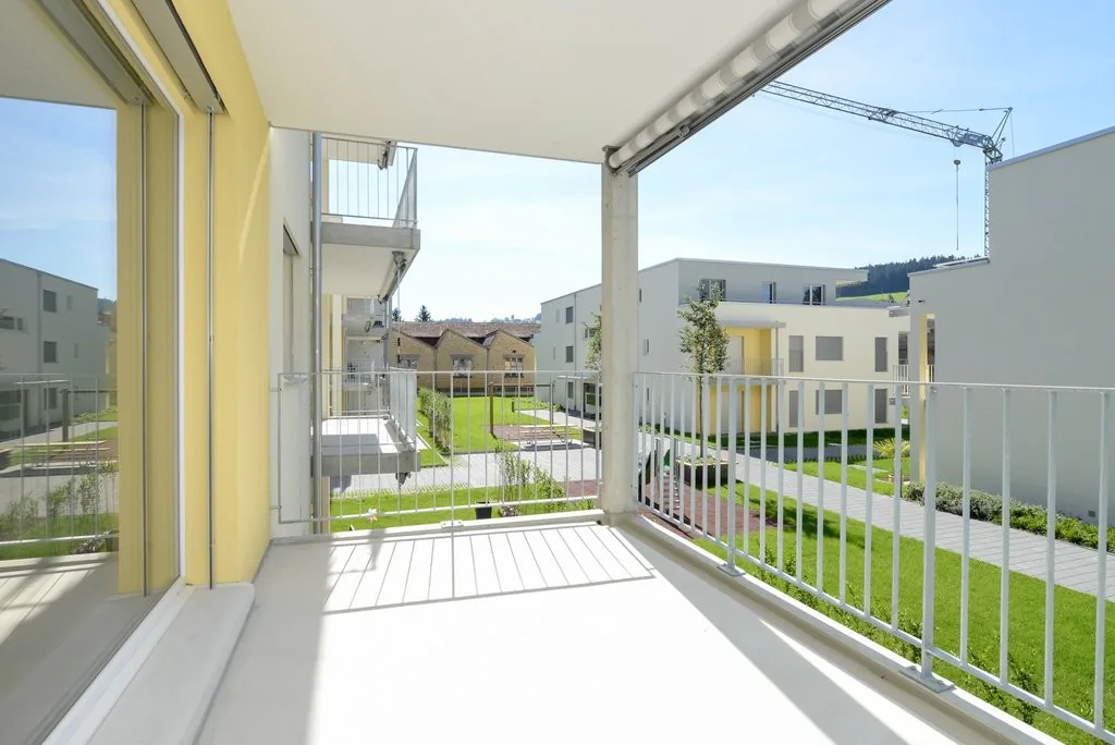 Moderne & helle Wohnung im Stämpfliareal