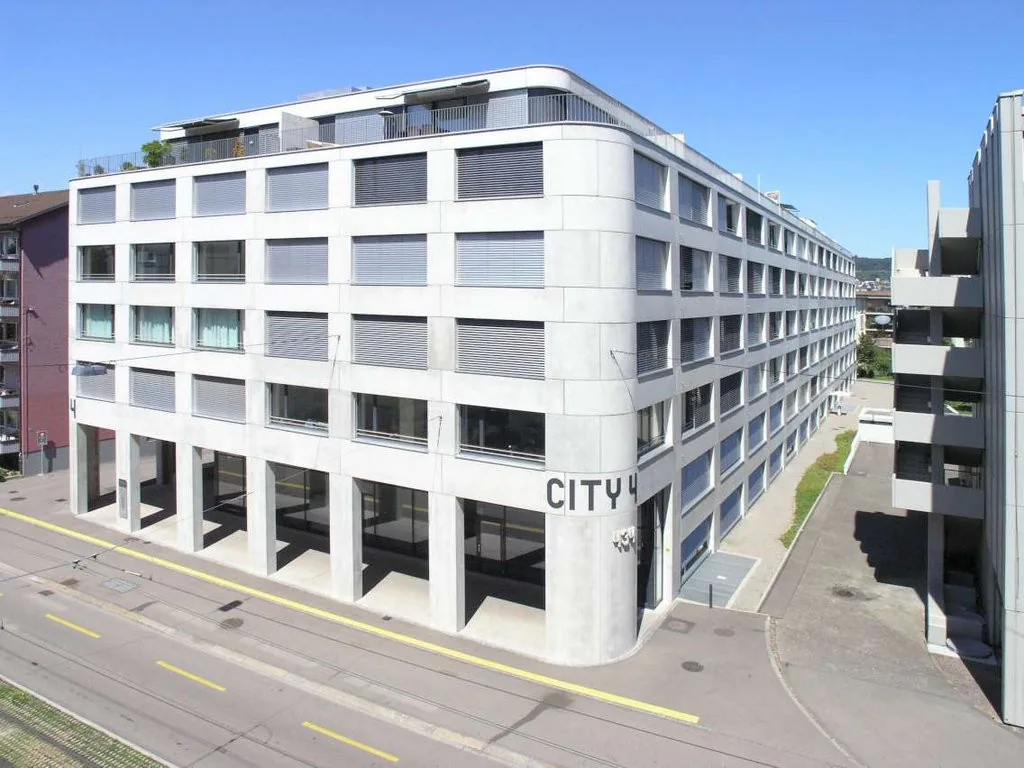 Appartement 2.5 pièces lumineux et magnifique à louer dans le quartier 4