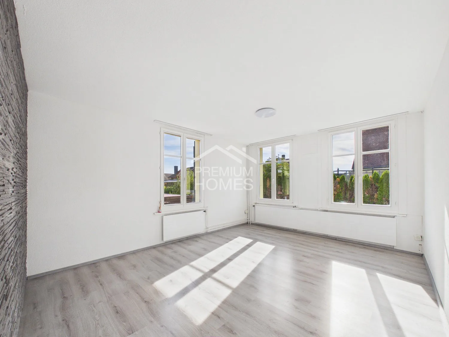 Investment Property with Perspective - 4.2% Return