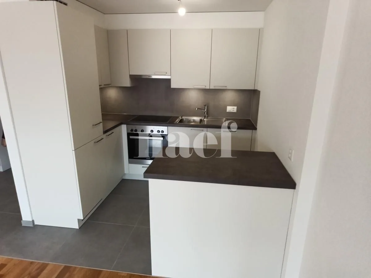 Schönes 3-Zimmer-Apartment mit Balkon in Neuchâtel