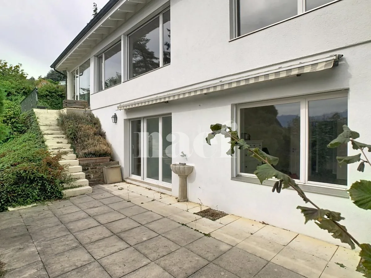 Maison de 5.5 pièces avec terrasse et jardin