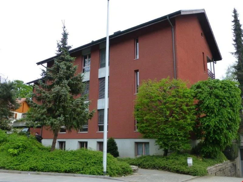 wunderschöne, helle, 4.5 Zimmerwohnung in schöner Umgebung