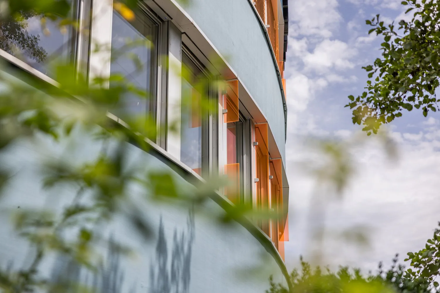 Direkt beim Bahnhof: Neue Büroflächen im modernen Vollausbau