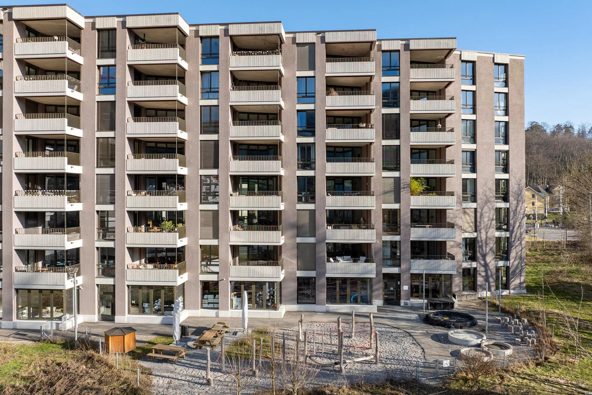 Votre nouveau chez-vous au-dessus des toits de Zurich, moderne, lumineux et urbain