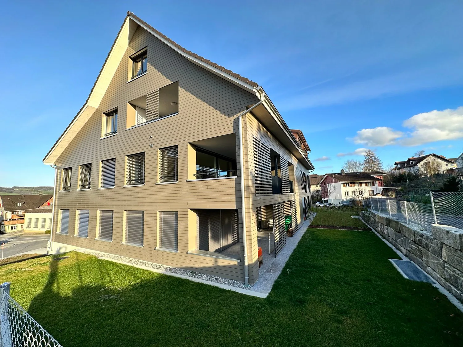 Appartamento mansardato moderno di 4,5 locali