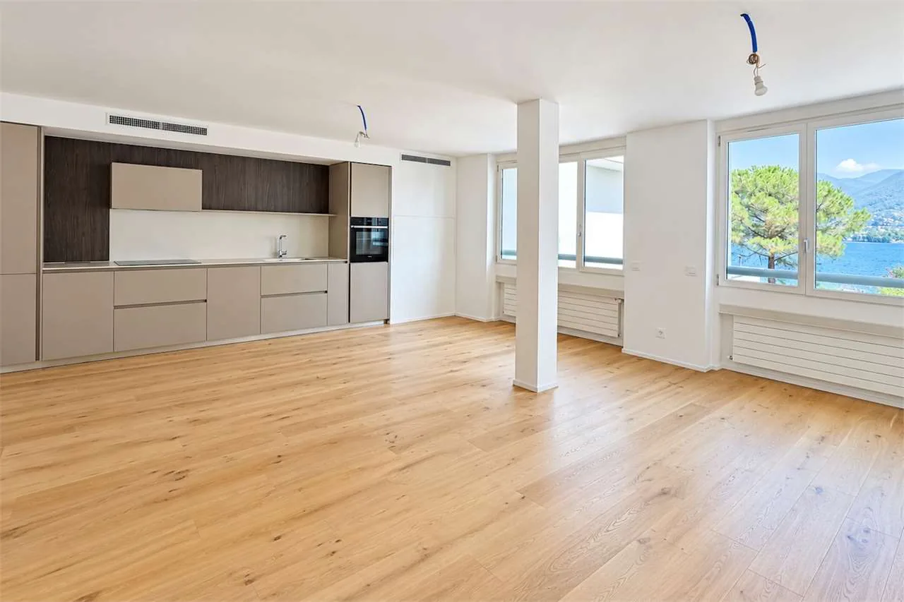 Geräumige 4.5-Zimmer-Wohnung in Paradiso, nur wenige Schritte vom See entfernt
