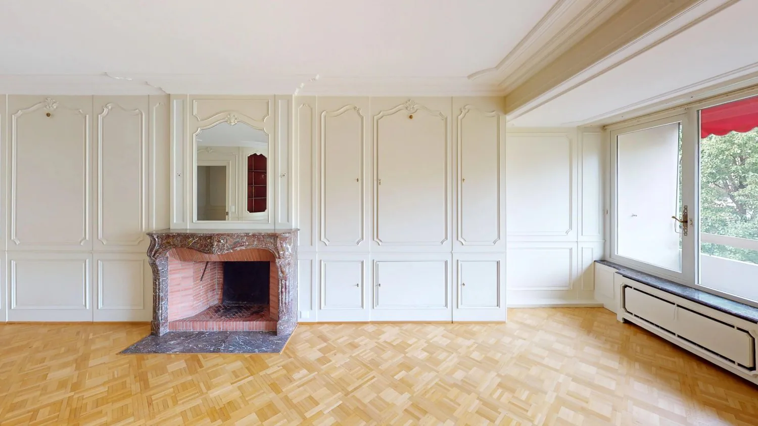 Blühend - Schönes 4-Zimmer-Durchgangsapartment im 6. Stock