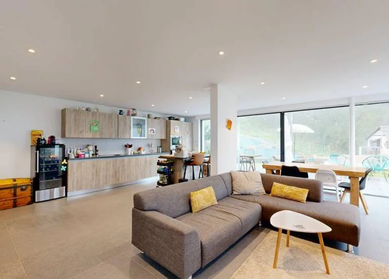 LES MONTS-DE-CORSIER - VILLA GEMELLA CONTEMPORANEA DI 5.5 LOCALI