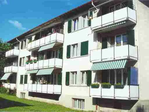 Appartamento 3 camere, piano terra destra