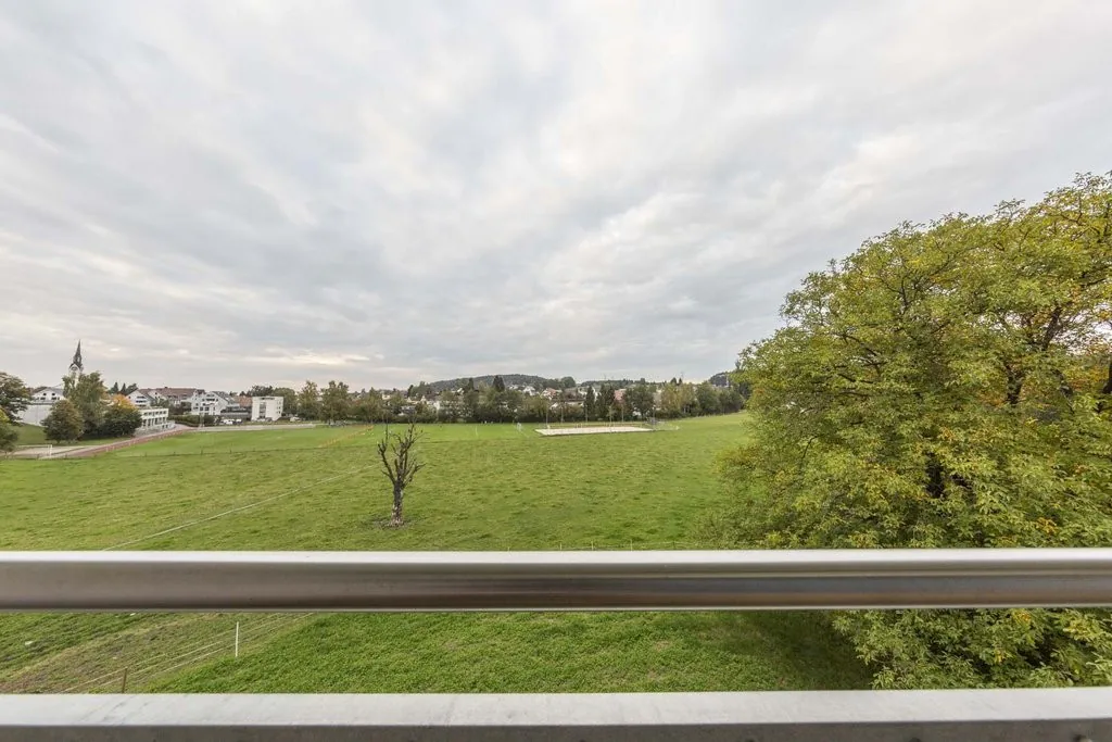 MODERN, CHARMING AND SPACIOUS