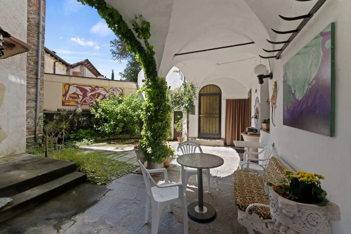 Maison d'auteur à Sessa