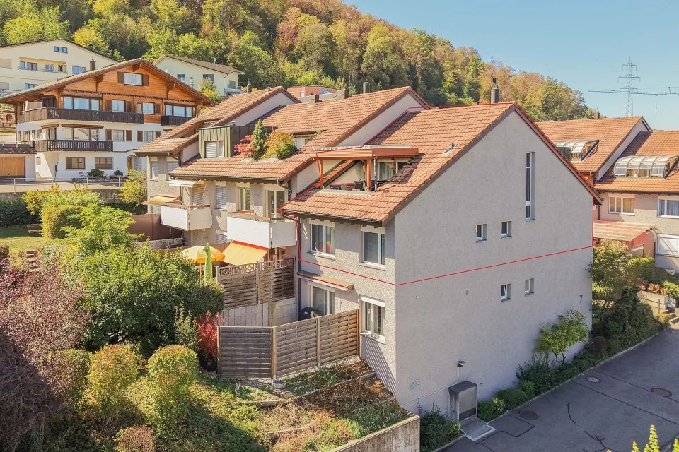 Fast wie im Einfamilienhaus: Gut unterhaltene 5.5-Zimmer-Maisonettewohnung