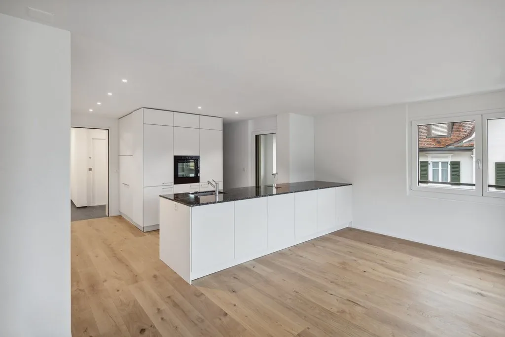 RENT-FREE IN THE FIRST MONTH - EXCLUSIVE APARTMENT