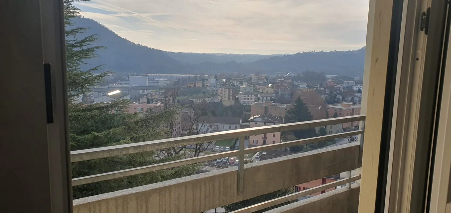 Wohnung 3,5 Zimmer renoviert in der Nähe des Bahnhofs