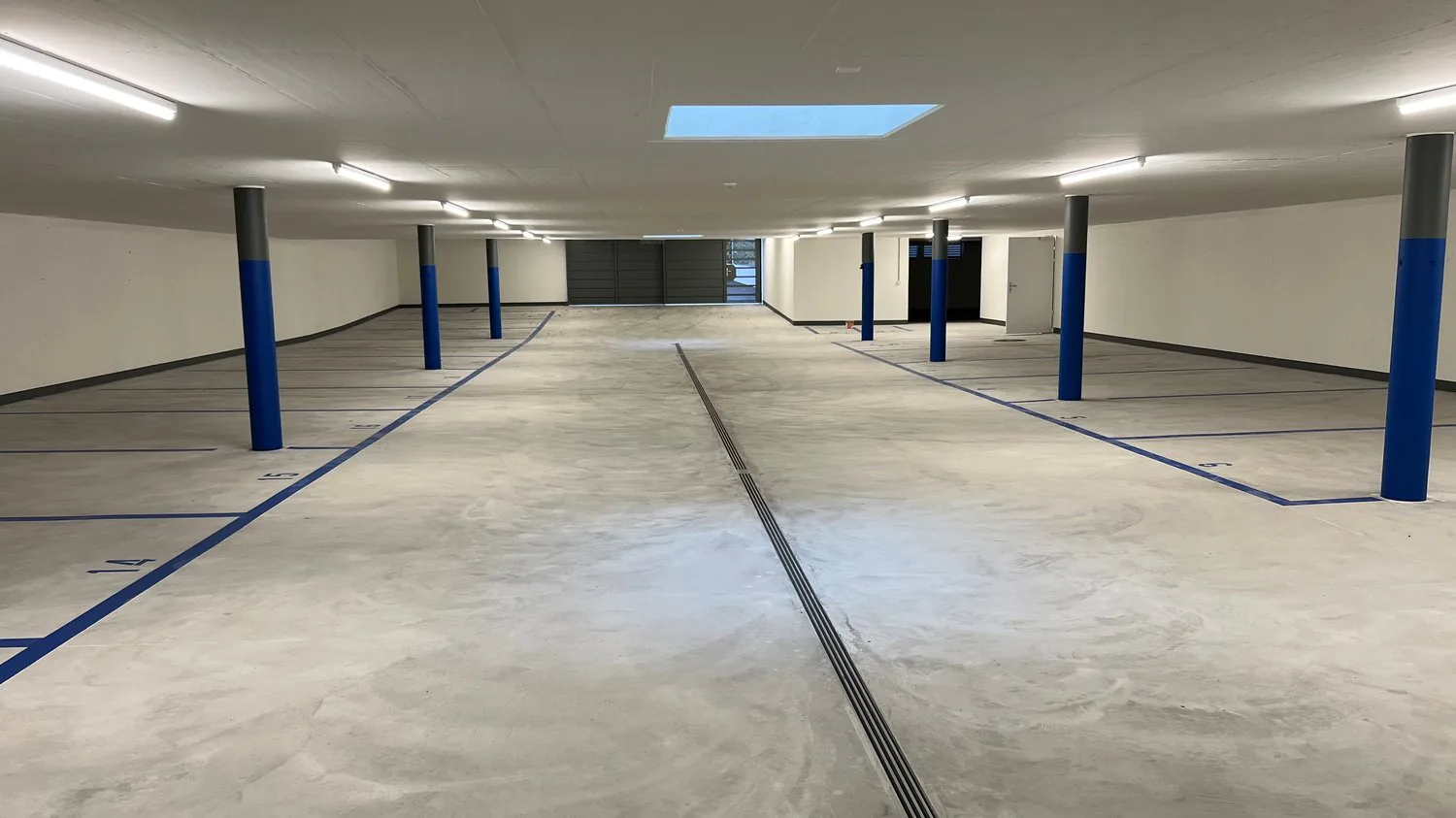 Noleggio di posti auto - Edificio nuovo a Dietikon